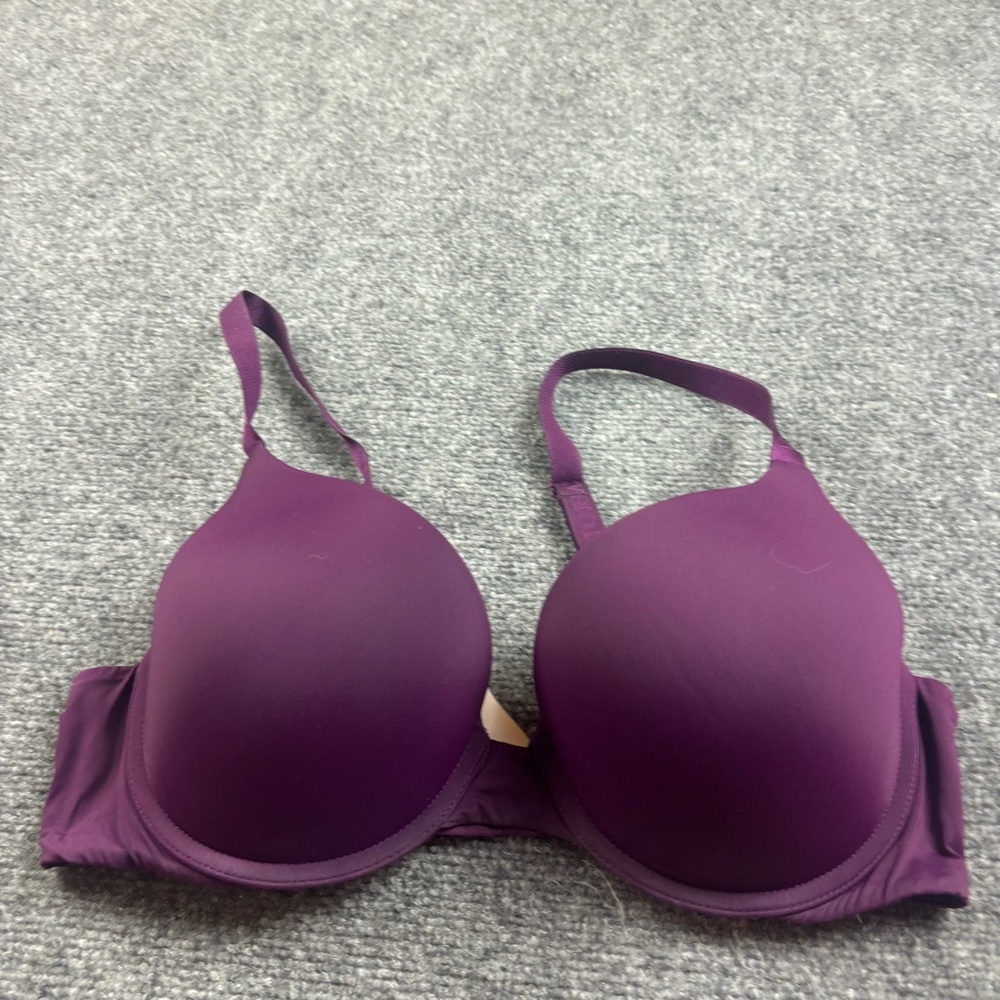 VICTORIAS’S SECRET Women’s Purple T-Shirt Push-Up Full Coverage Bra size: 38C